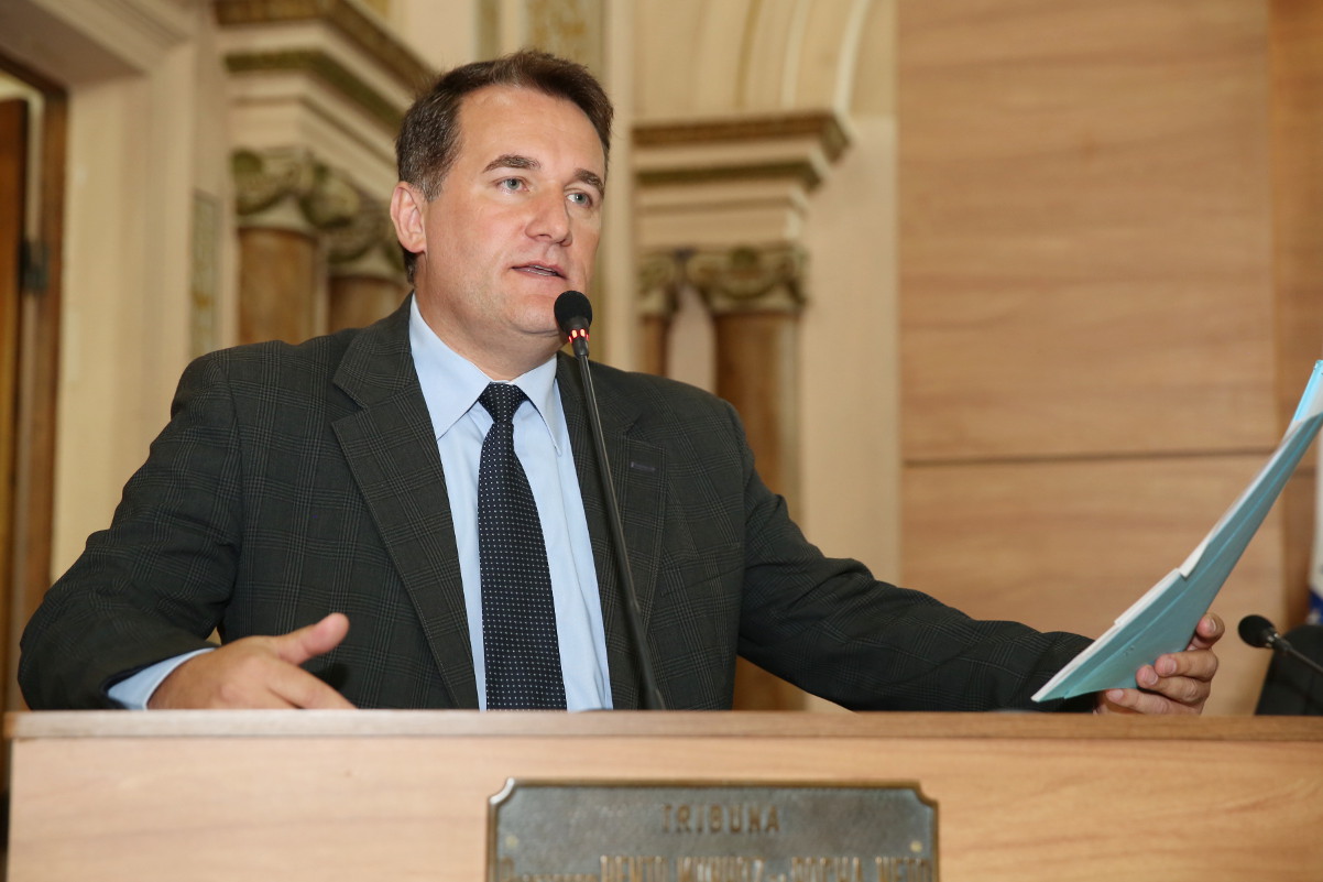 Implantação do metrô será monitorada pela Câmara de Curitiba