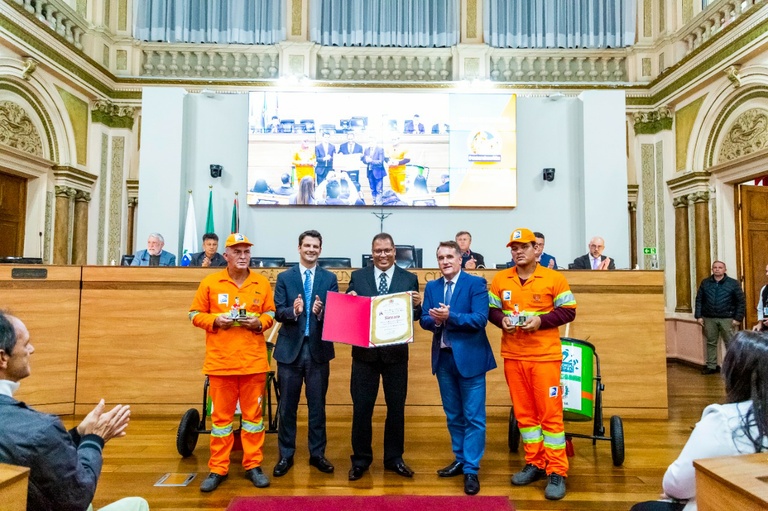 Serviços de limpeza e asseio destacados na solenidade dos 40 anos do Siemaco