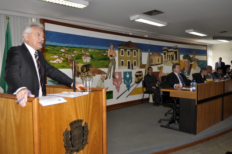 Incentivo ao esporte é debatido em plenário