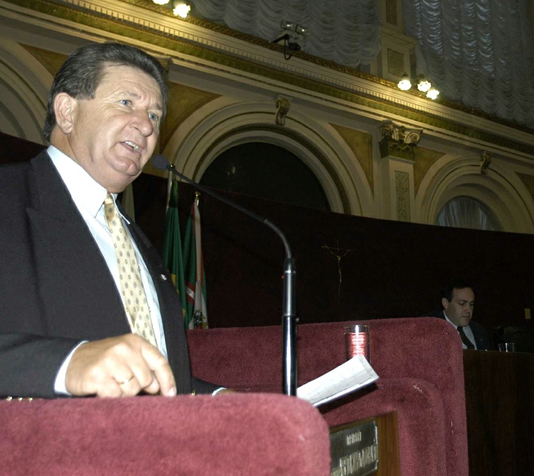 Inclusão social da pessoa surda será abordada na Câmara 