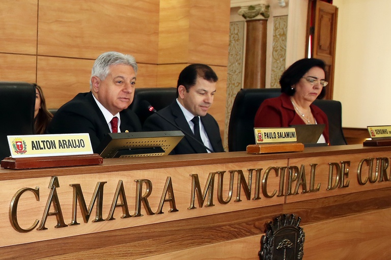 Instituto Pró-Cidadania recebe homenagem na Câmara Municipal