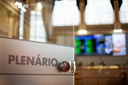 Isenção de taxas e separação de lixo estão entre sugestões aprovadas na CMC Isenção de taxas e separação de lixo estão entre sugestões aprovadas na CMC