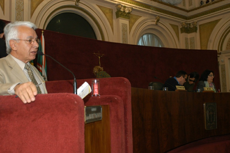 Jair Cézar quer proibir animais em circos 