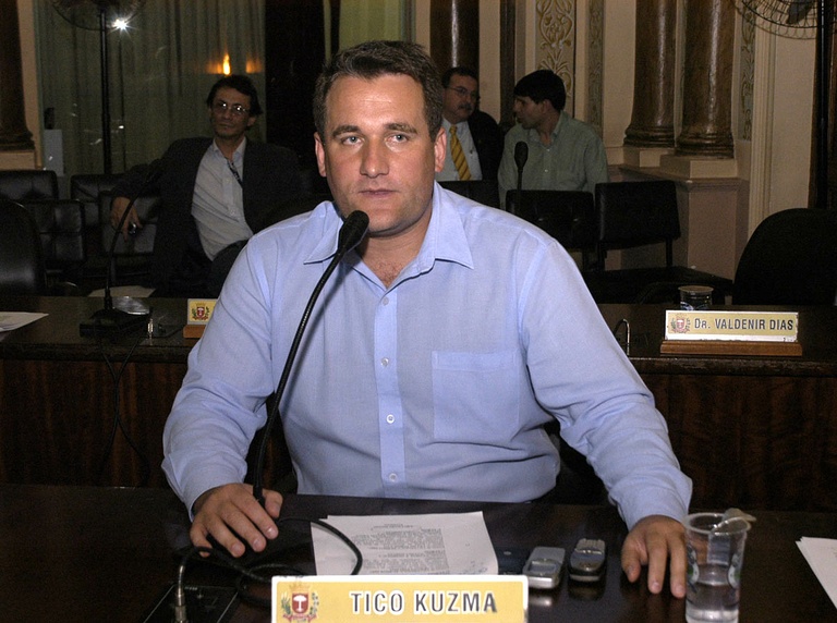 Kuzma sugere restaurante popular na região sul 