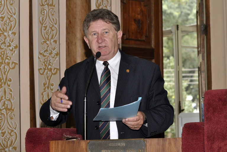 Lacres nas embalagens de alimentos garantem higiene 