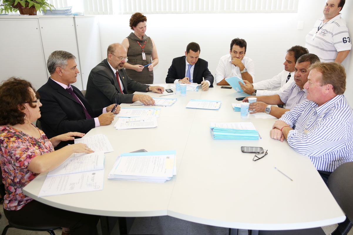 Legislação acata projeto para  enterrar cabeamento da cidade