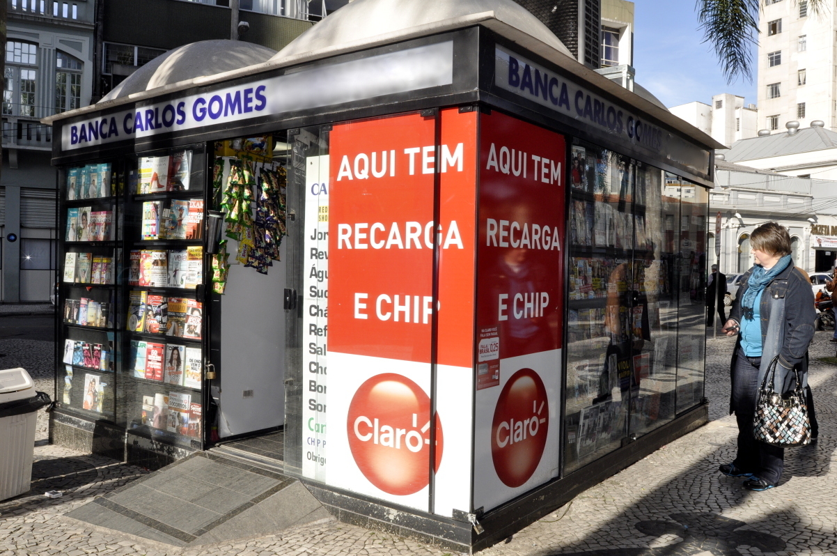 Legislação acata projeto que amplia variedade de produtos em bancas