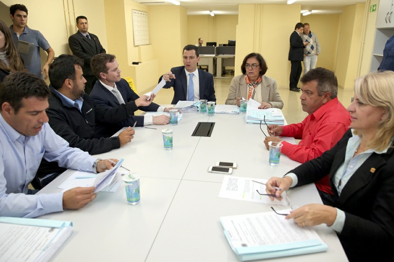 Legislação autoriza projeto para passarela no Jardim das Américas