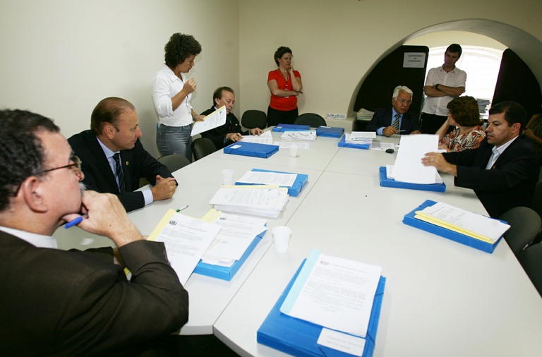 Legislação mantém regulamento interno 
