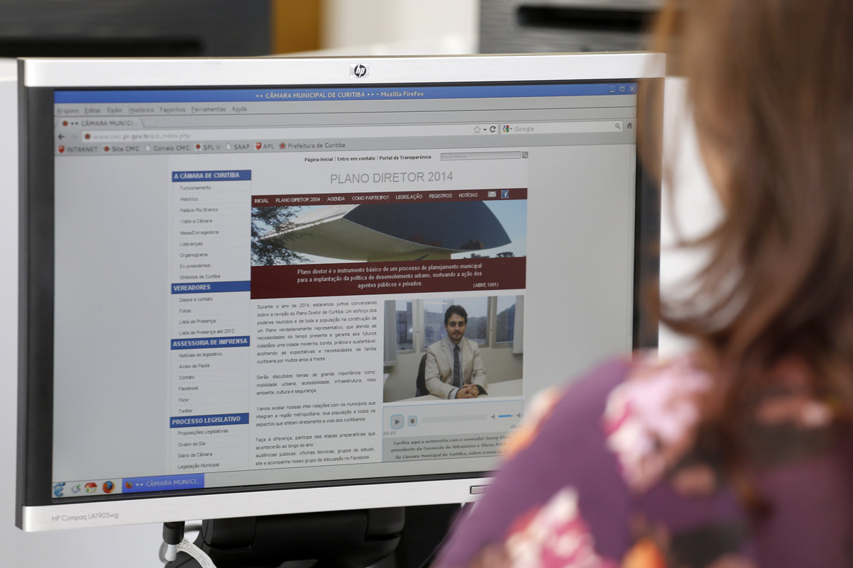 Legislativo leva debate sobre Plano Diretor de Curitiba para o Facebook