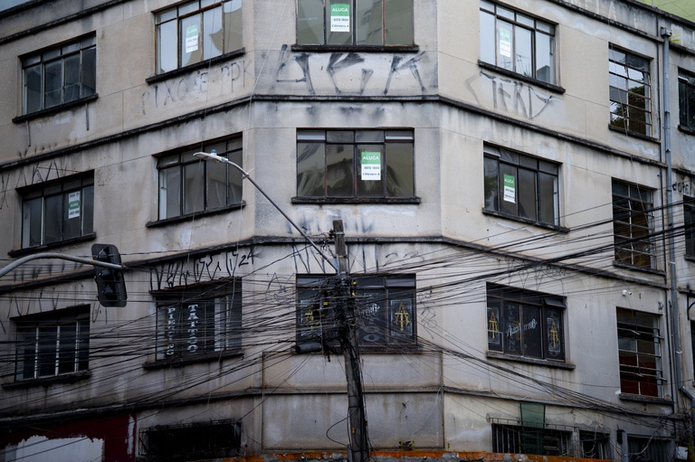 Lei Antipichação: substitutivo ajusta valor da multa em Curitiba