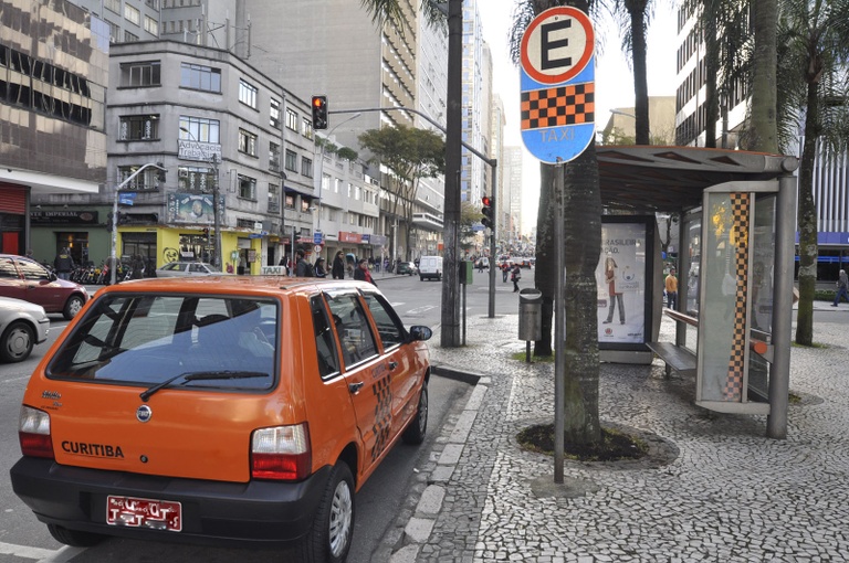 Lei dos Táxis será votada na segunda-feira 