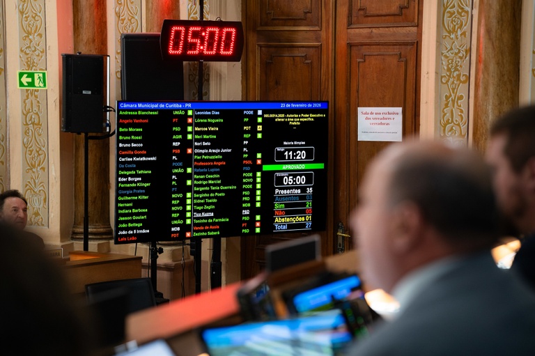 Leilão de terreno no São Lourenço é aprovado pela Câmara de Curitiba