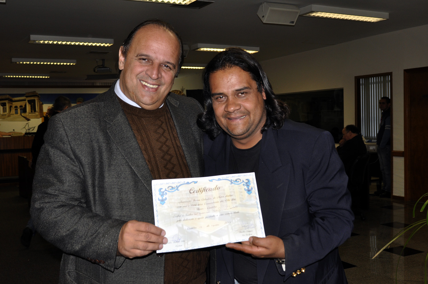 Líder ganha certificado da Biblioteca Comunitária 