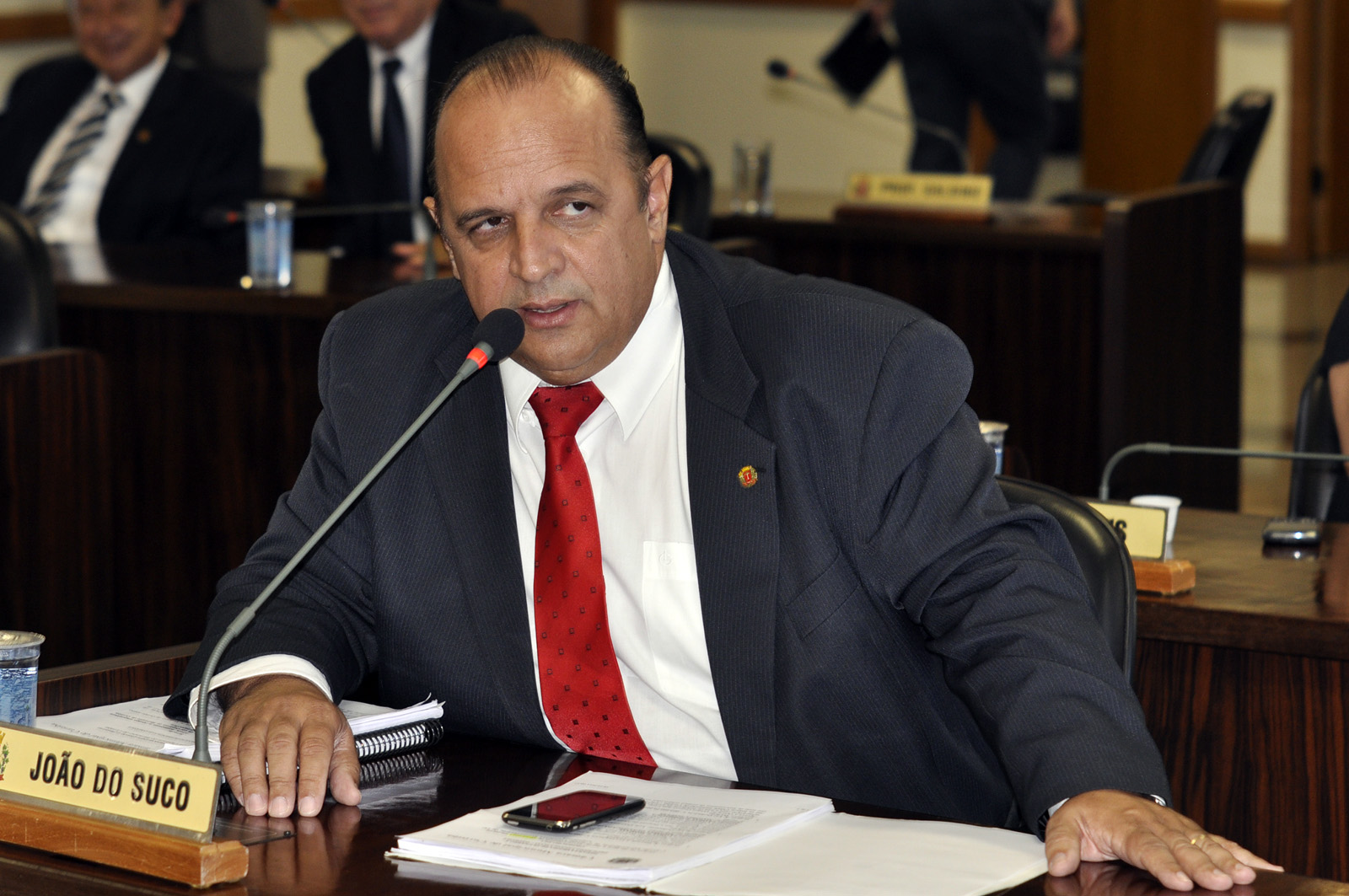 Líder pede shopping para região Norte  