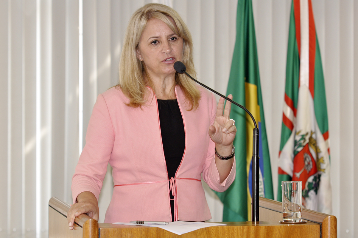 Magno Malta vem a Curitiba debater combate à pedofilia 