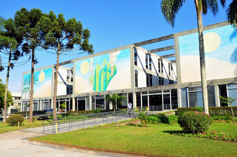 Mais informações: questionados números de médicos e comissionados