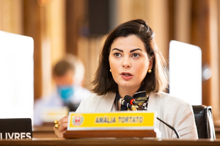 Mandatos de diretores das escolas é prorrogado até dezembro de 2022