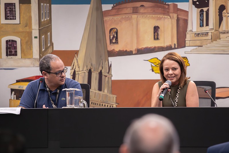 Manual de Fiscalização de Contratos é lançado na Câmara de Curitiba