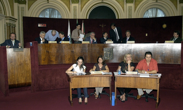 Medicação em creches somente com receita 