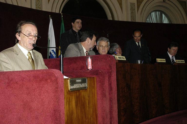 Médicos ganham dia municipal 