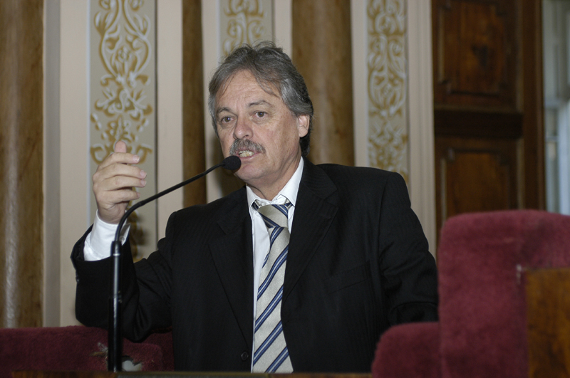 Meire Nogueira será cidadã de Curitiba 