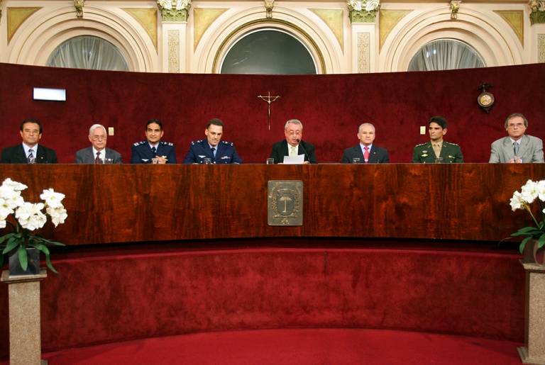 Militar recebe maior honraria da Câmara 