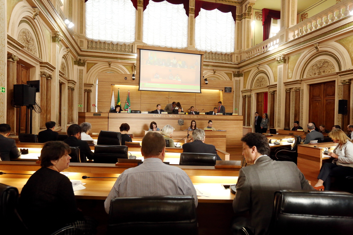 Mudança na outorga da passarela é aprovada em 2º turno