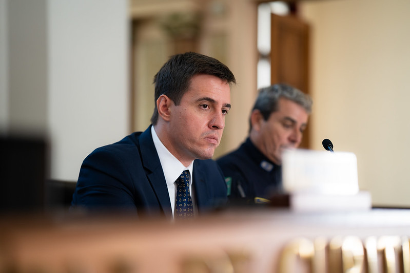 Muralha Digital de Curitiba e tráfico de drogas pautam debate na Câmara