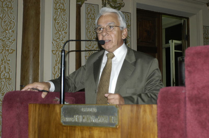 Na Câmara Jair Cézar fala sobre as creches comunitárias 