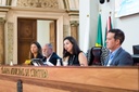 Febraban e sindicatos divergem sobre celulares nos bancos Febraban e sindicatos divergem sobre celulares nos bancos