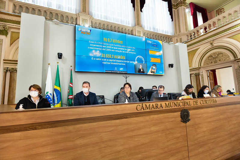 Na CMC, prefeitura fala em “ciclo positivo” e “frutos do ajuste fiscal”