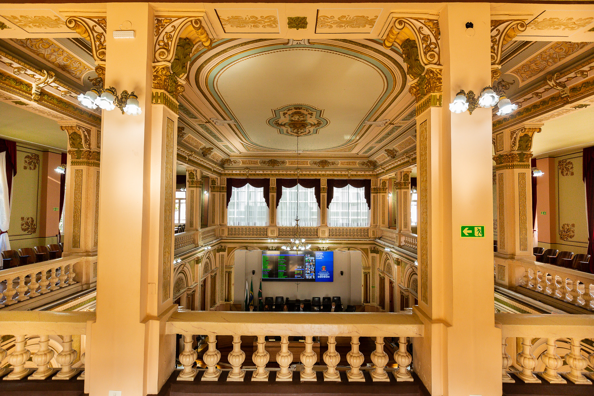 Na segunda, CMC analisa vetos total e parcial a projetos de lei