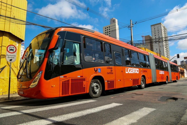 Na segunda, plenário vota crédito para ampliação do BRT