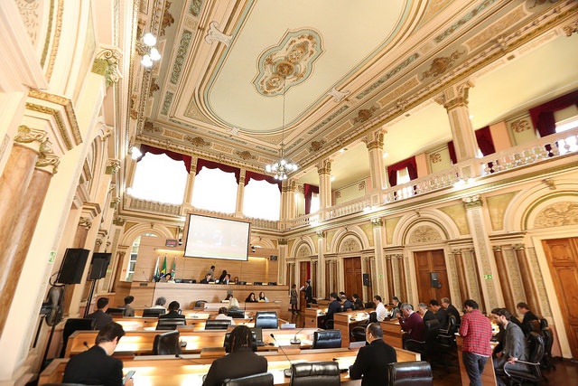 Na sessão desta terça, aprovadas denominação e venda de terreno