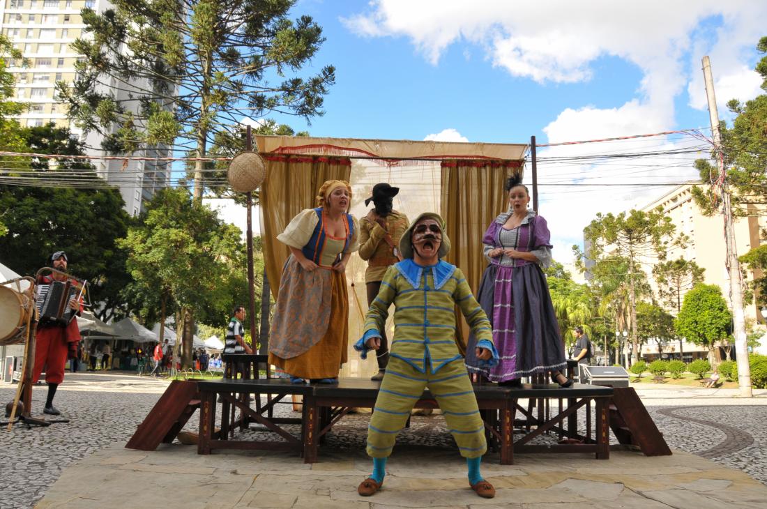 Projeto para facilitar acesso da classe artística a editais na pauta de terça