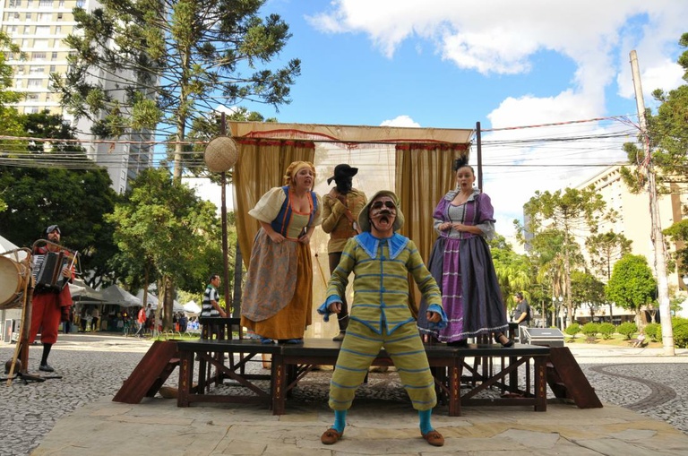 Projeto para facilitar acesso da classe artística a editais na pauta de terça