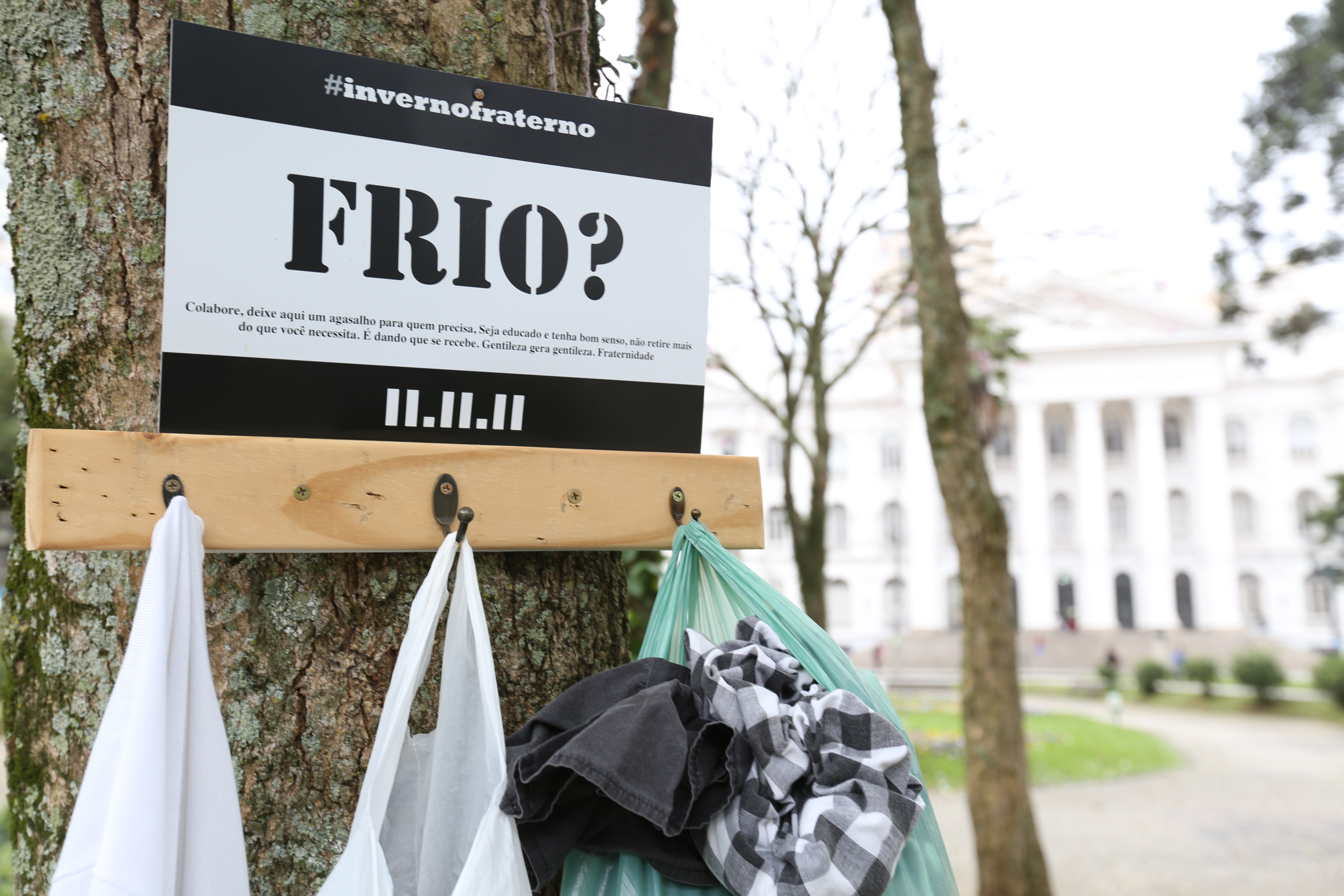 Na terça, plenário vota cabides  solidários em bancas de revistas