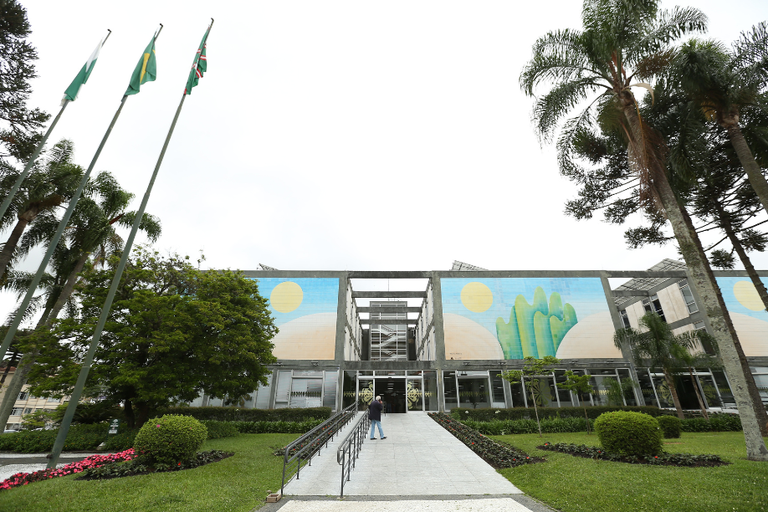 Plenário vota nova regra para cessão de servidores à Prefeitura de Curitiba