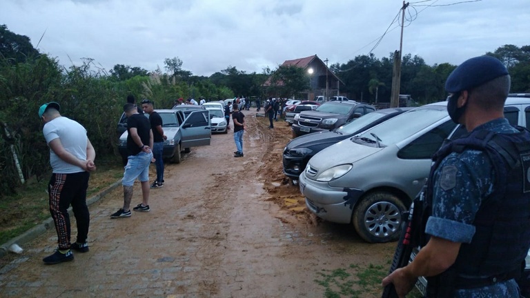 Na terça, plenário vota reforço de multas para festas clandestinas 