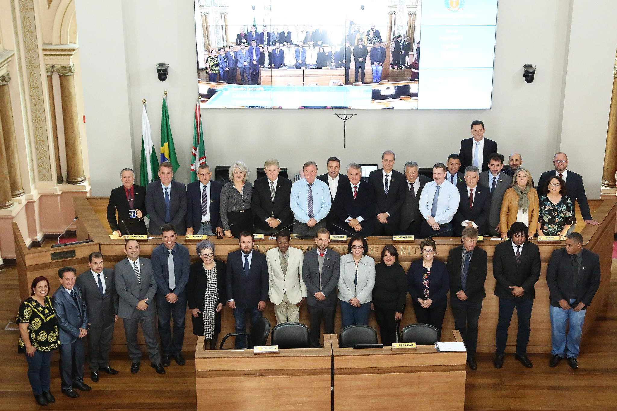 Na última sessão do ano, vereadores fazem balanços e agradecimentos