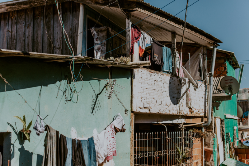 Comissão de Economia vota assistência técnica a moradias sociais