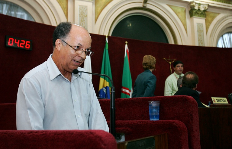 Neurologista do HC tem atividades reconhecidas 