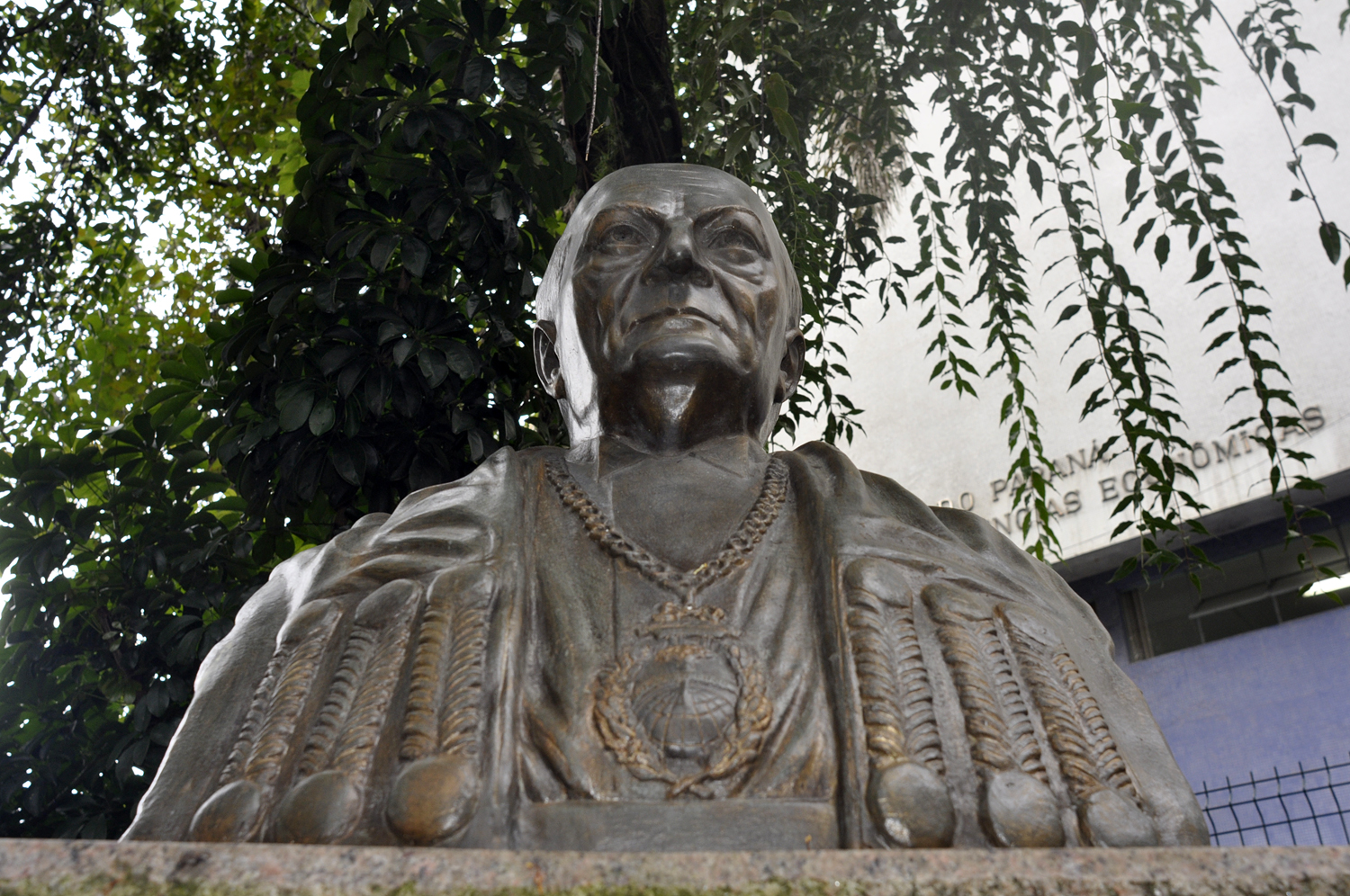 No Dia da Escola, as polêmicas matemáticas do professor Maeder