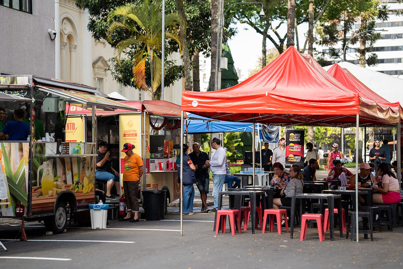 No sábado, Câmara tem Feira de Páscoa, exames renais e distribuição de mudas