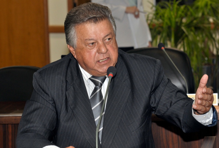 Nos Bairros: Jairo Marcelino requer obras de mobilidade 