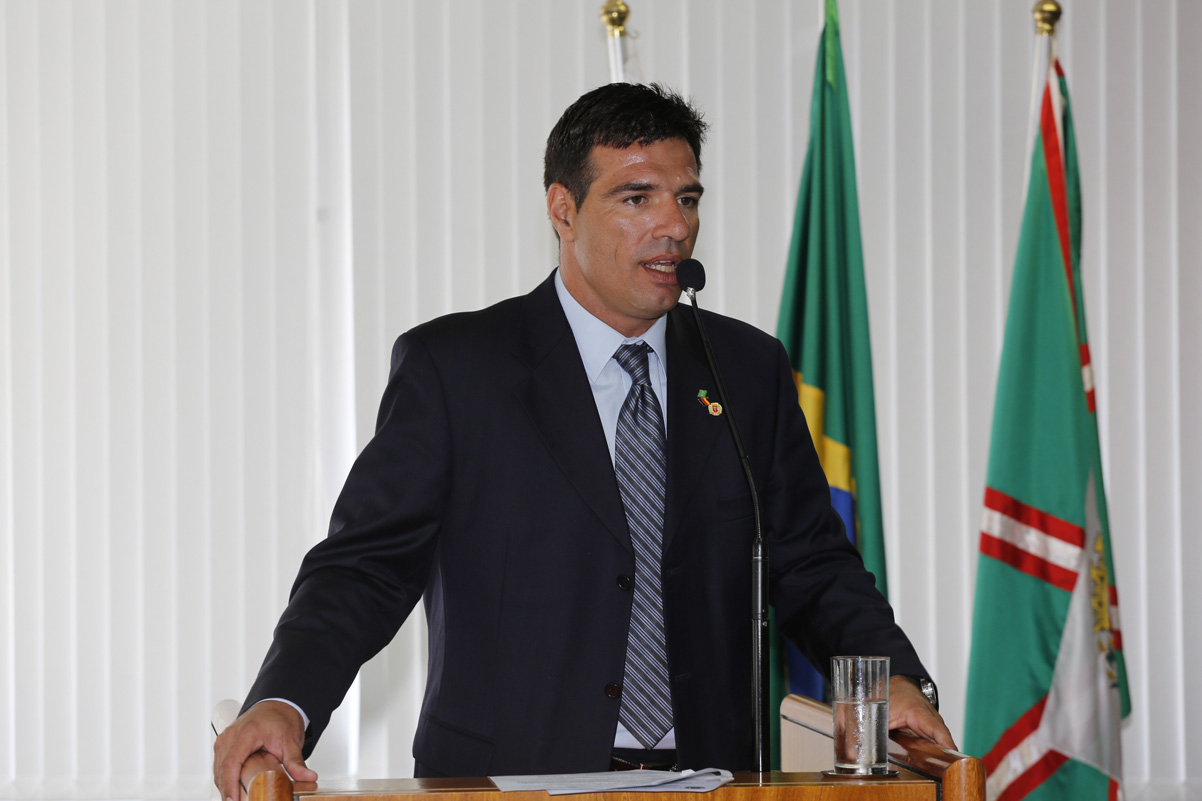 Nos Bairros: Paulo Rink requer criação de área de esporte e lazer no Augusta 