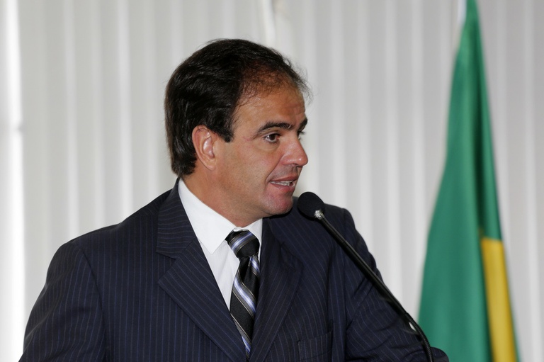 Nos Bairros: Solicitados serviços para o Cabral, Capão da Imbuia e Guabirotuba 