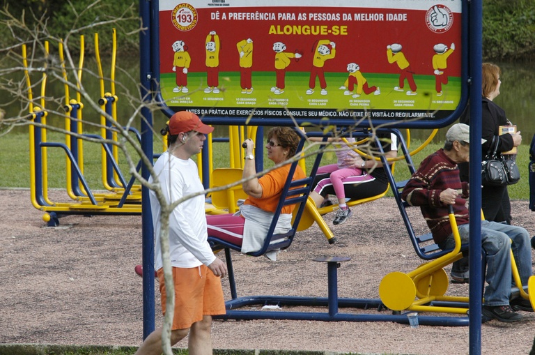 Nos Bairros: Vereadores pedem novas academias ao ar livre 