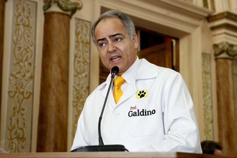 Notas da sessão ordinária de 10 de junho - 1ª edição